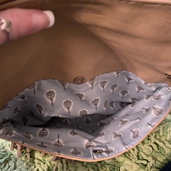 Fringe Bag - Picture 2 of 6